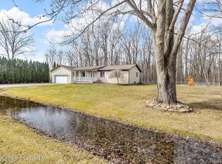 5354 Smiths Creek Rd, Kimball, MI 48074