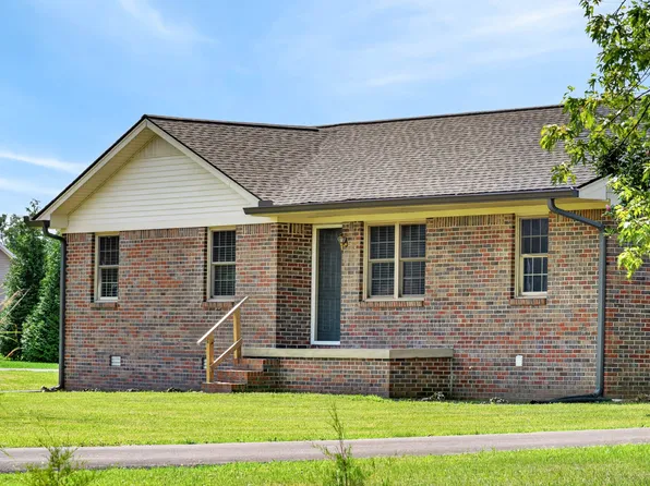117 Kay Cir, Lafayette, TN 37083