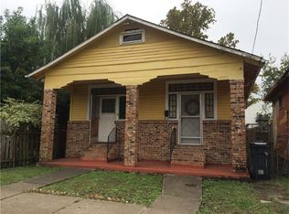 8832 Willow St, New Orleans, LA 70118