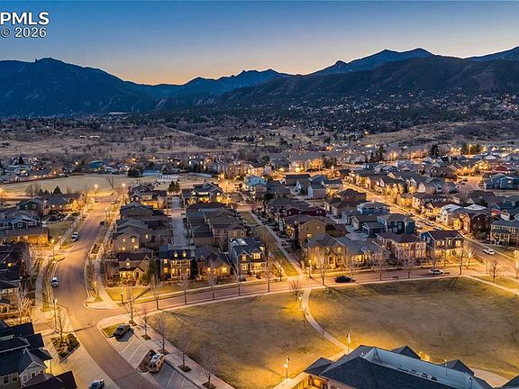 4th image of 19 N Raven Mine Dr