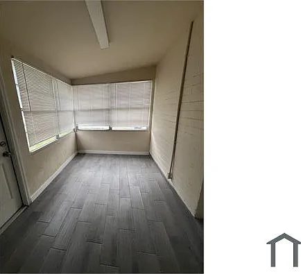 421 Jefferson St — Photo 10