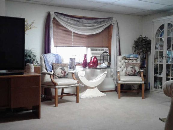5th image of 22200 NE 407th St