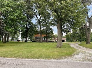 5110 W 400 N, Winamac, IN 46996