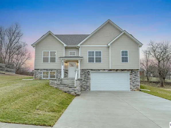 110 Brookhaven Dr, Vine Grove, KY 40175