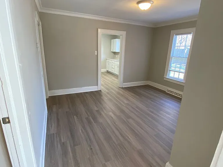 1209 Desoto Ave — Photo 12
