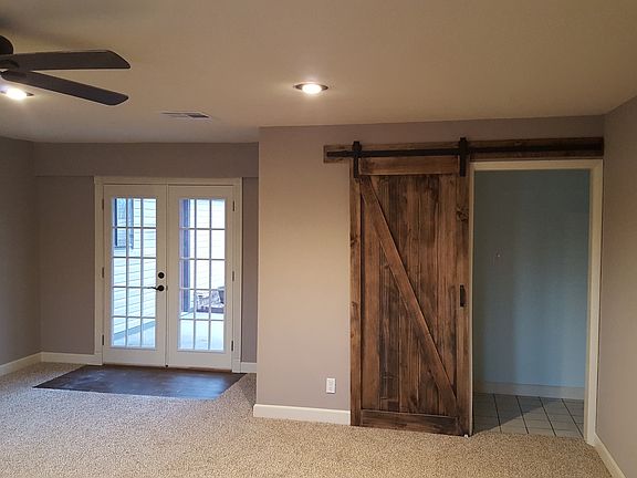 2nd image of 10005 S Brook Ln