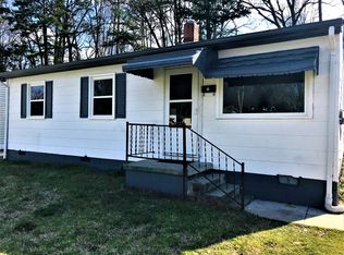 1102 Meadowbrook Blvd, High Point, NC 27260