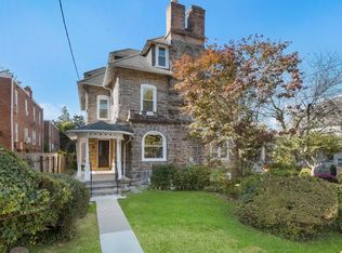 7804 Ardleigh St, Philadelphia, PA 19118