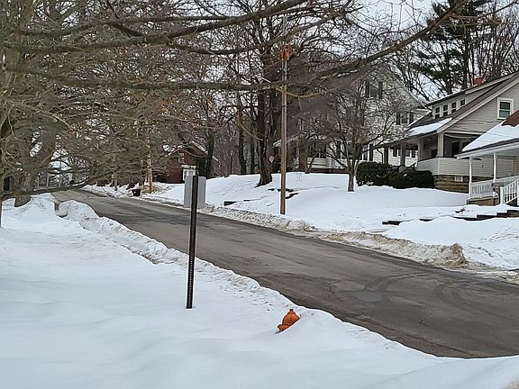 5th image of 436 W North Ave