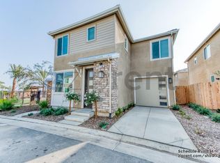 1106 Elevations Way W, Madera, CA 93636