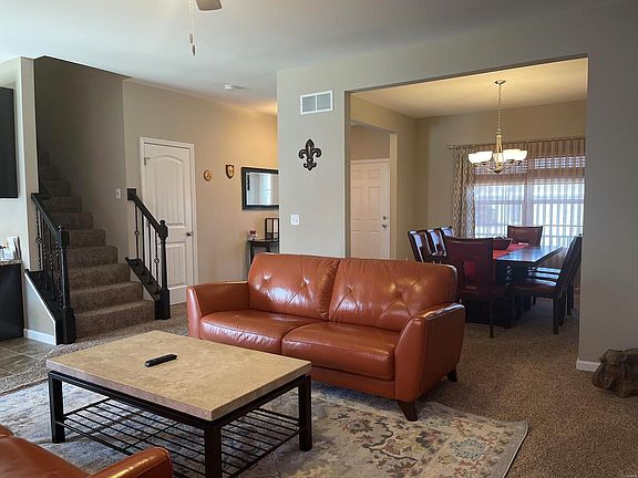 5th image of 4018 Amberleigh Pkwy
