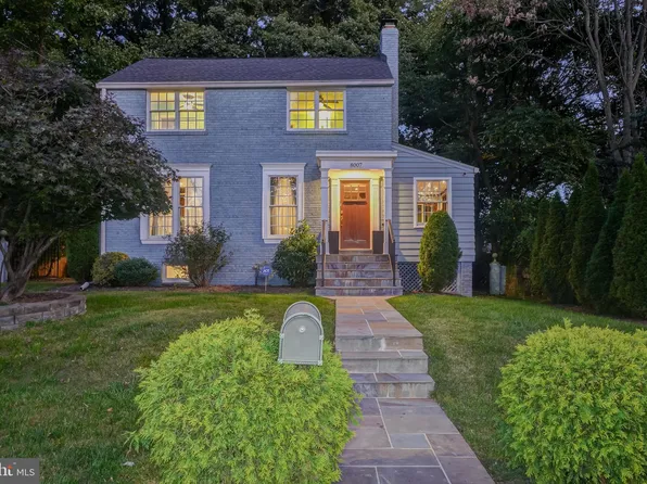 8007 Carroll Ave, Takoma Park, MD 20912