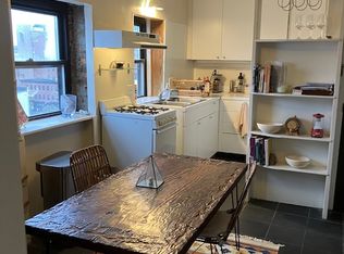 700 Park Ave APT 8A, Baltimore, MD 21201