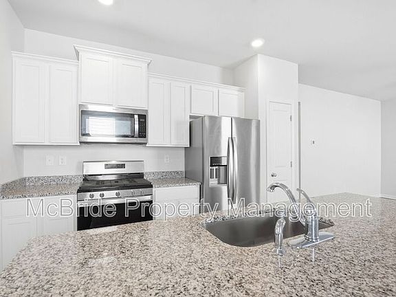 5th image of 6036 Beadlow St