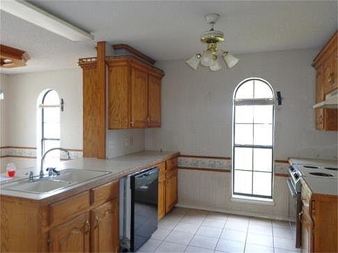 4th image of 1803 Woodline Dr