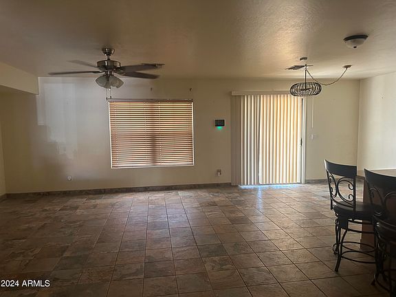 3rd image of 4627 W BURGESS Lane