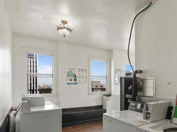 4th image of 360 W Ocean Blvd APT 303