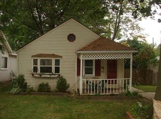 3991 Jackson St, Dearborn Heights, MI 48125