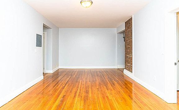 4th image of 170 New York Ave APT 17
