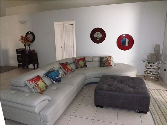 5th image of 4760 Windwood Dr