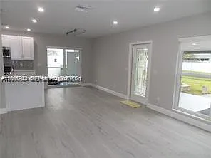 6540 W 11th Ave — Photo 2
