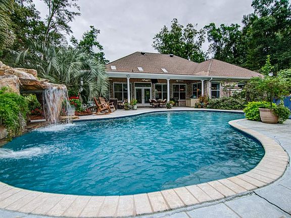 2nd image of 5993 Ponder Ln