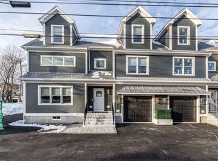 250 Ash St #1, Reading, MA 01867