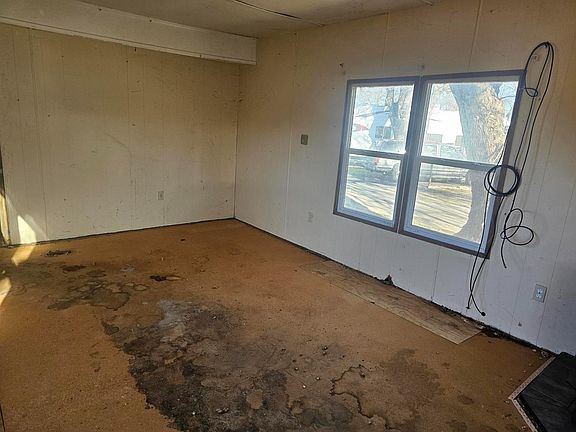 2nd image of 11705 Parey Ave Space 43