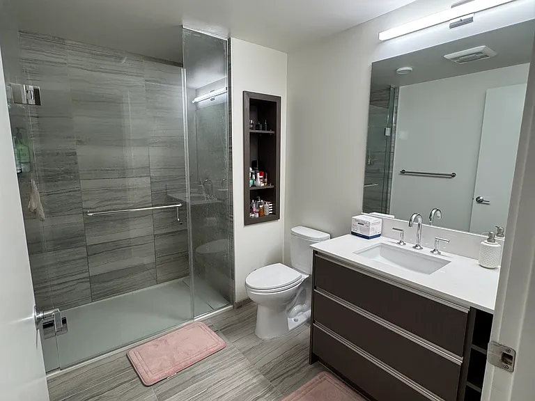 800 Columbia St #1802 — Photo 7