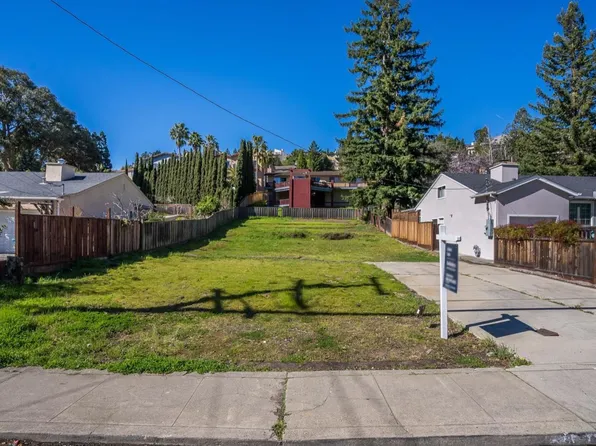 2417 San Carlos Ave, San Carlos, CA 94070