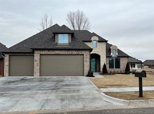 4012 W Albuquerque St, Broken Arrow, OK 74011