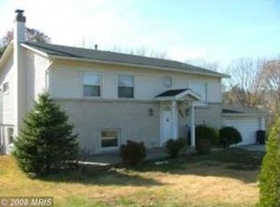 205 W Church Rd, Sterling, VA 20164