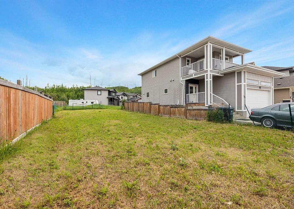 1st image of 125 Pearson Dr