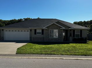 103 Creek View Dr, Saint Robert, MO 65584