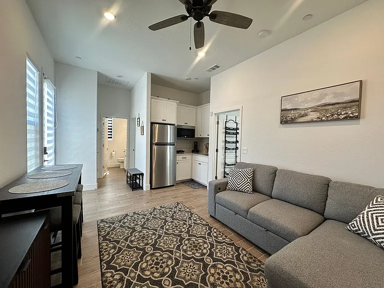3803 N Santa Fe St — Photo 30