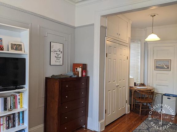 4th image of 796 President St APT 4L