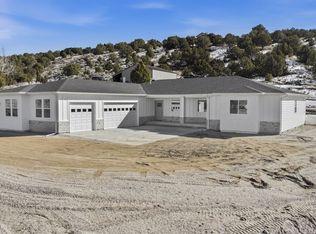 452 Country Club Plz, Spring Creek, NV 89815