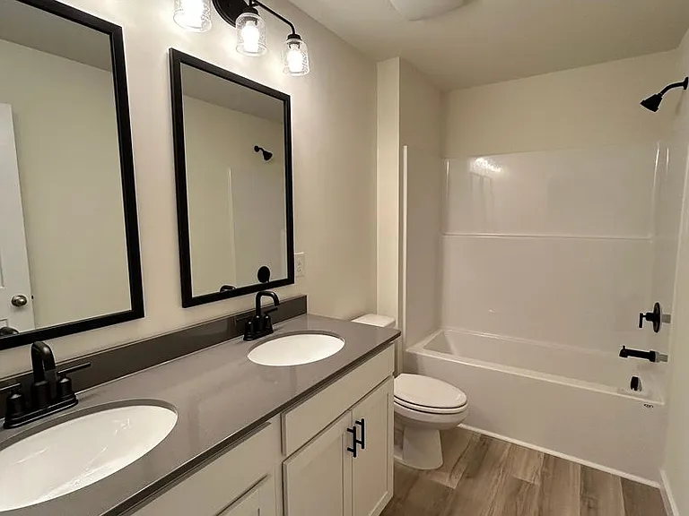 3753 Hawks Creek Dr — Photo 13