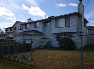 6758 28th Ave S, Seattle, WA 98108