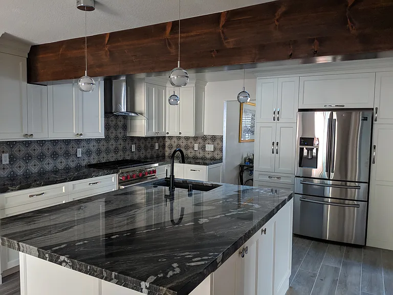 2023 Valparaiso Ave — Photo 2