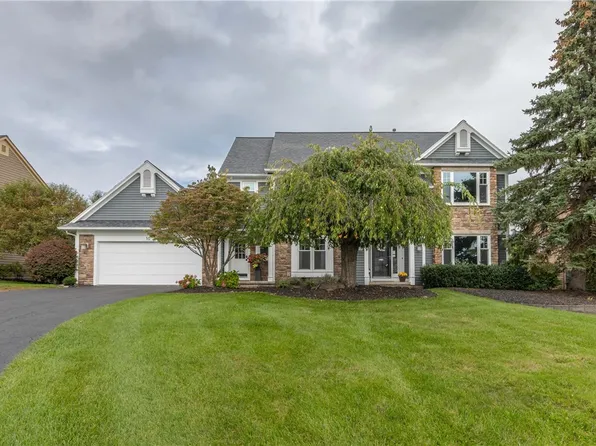 10 Cobblecreek Rd, Victor, NY 14564