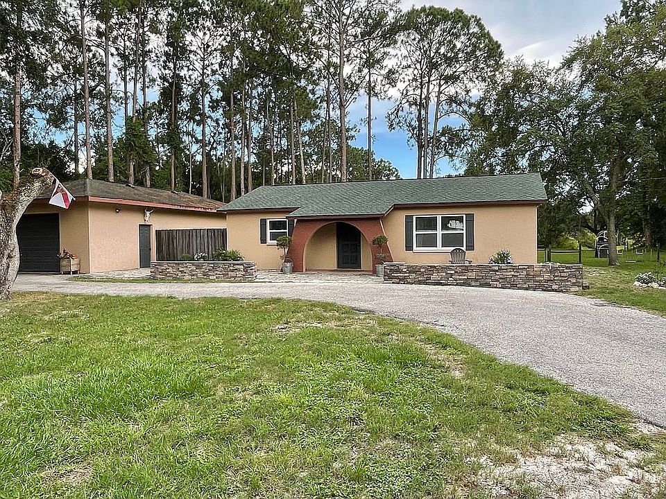 1st image of 11881 Minnieola Dr