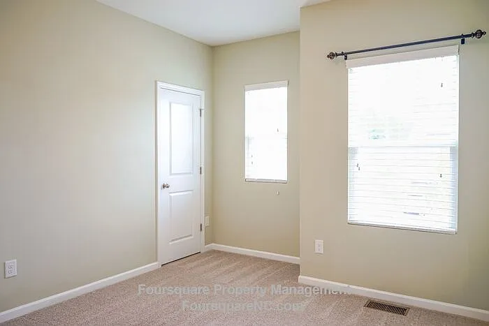 420 Durants Neck Ln — Photo 28