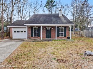 988 Kaimuki Ct, Diamondhead, MS 39525