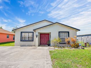 1303 W 6th St, Riviera Beach, FL 33404