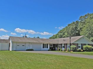 4 Sunrise Ave, Greenfield, MA 01301