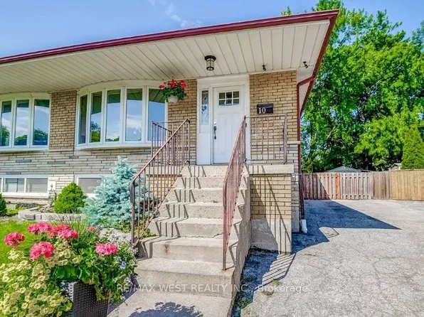 10 Rima Ct, Toronto, ON M9C 4C8