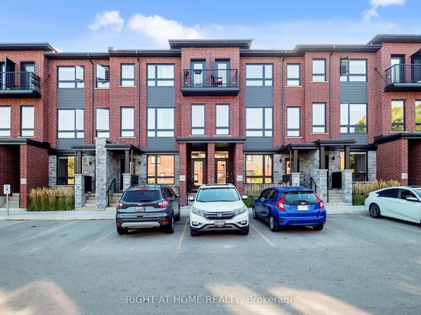 83 Beechwood Ave #7, Guelph, ON N1H 5Z7