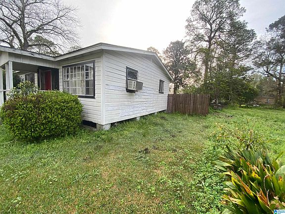 2nd image of 346 Fall Ave