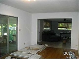 5th image of 2002 Wilson Ave